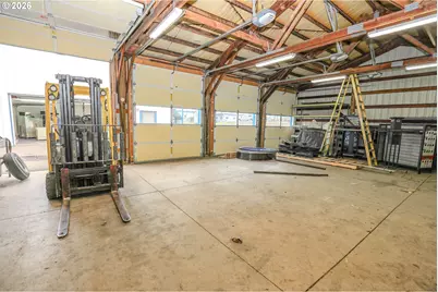 428 NE Newton Creek Dr, Roseburg, OR 97470 - Photo 29