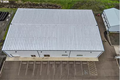 428 NE Newton Creek Dr, Roseburg, OR 97470 - Photo 37