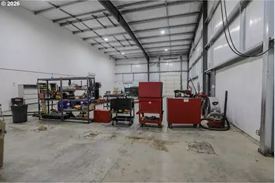 428 NE Newton Creek Dr, Roseburg, OR 97470 - Photo 25