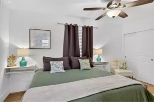 867 S 2nd St, Coos Bay, OR 97420 - Photo 21