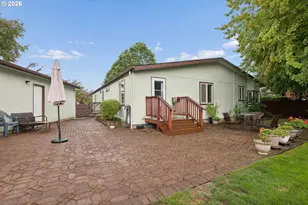 5345 Club Dr, Eugene, OR 97402 - Photo 43