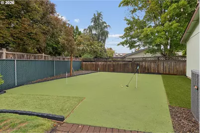 5345 Club Dr, Eugene, OR 97402 - Photo 41