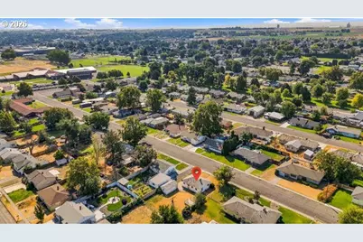 820 W Tamarack Ave, Hermiston, OR 97838 - Photo 17