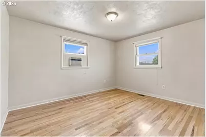820 W Tamarack Ave, Hermiston, OR 97838 - Photo 13