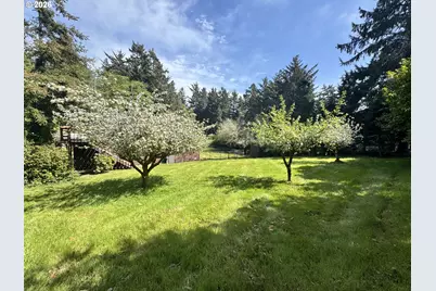 735 3rd Ave, Gearhart, OR 97138 - Photo 15