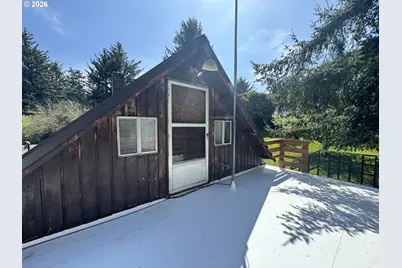 735 3rd Ave, Gearhart, OR 97138 - Photo 9