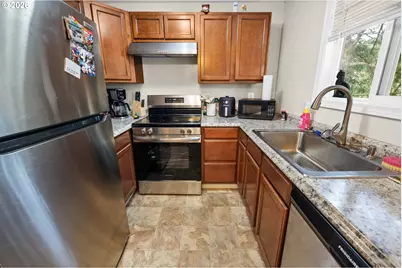 461 S Downing St, Seaside, OR 97138 - Photo 11