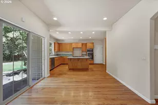 3471 Lakeside Dr, Eugene, OR 97401 - Photo 15