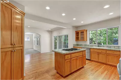 3471 Lakeside Dr, Eugene, OR 97401 - Photo 19
