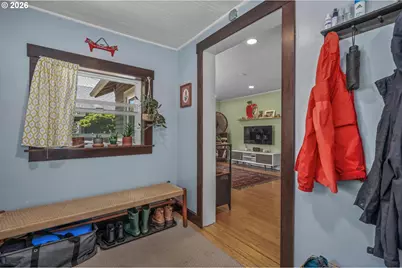 1507 N Watts St, Portland, OR 97217 - Photo 9