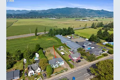 4104 3rd St, Tillamook, OR 97141 - Photo 5