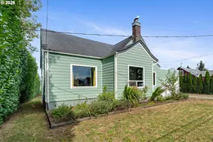 4104 3rd St, Tillamook, OR 97141 - Photo 3