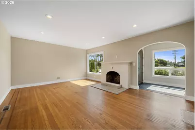 4104 3rd St, Tillamook, OR 97141 - Photo 11