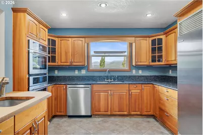 4104 3rd St, Tillamook, OR 97141 - Photo 15