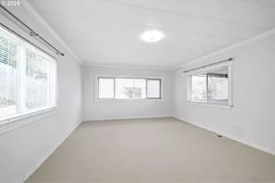 8525 SE Orchard Ln, Happy Valley, OR 97086 - Photo 7