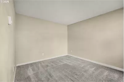 5488 SW Alger Ave #12, Beaverton, OR 97005 - Photo 17