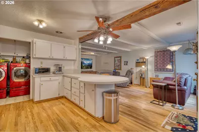 9736 N Clarendon Ave, Portland, OR 97203 - Photo 9