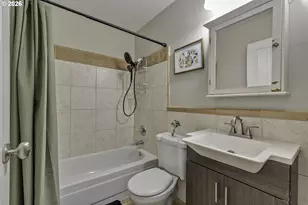 8504 N Foss Ave, Portland, OR 97203 - Photo 21