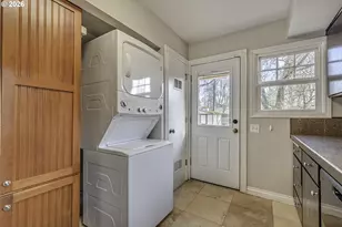 8504 N Foss Ave, Portland, OR 97203 - Photo 17