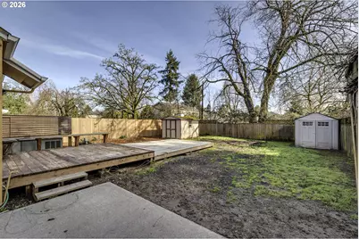 8504 N Foss Ave, Portland, OR 97203 - Photo 31