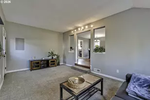 8504 N Foss Ave, Portland, OR 97203 - Photo 13