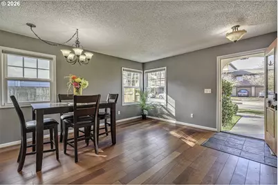 8504 N Foss Ave, Portland, OR 97203 - Photo 5