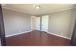 627 W Marine Dr, Astoria, OR 97103 - Photo 7