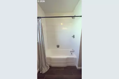 627 W Marine Dr, Astoria, OR 97103 - Photo 9