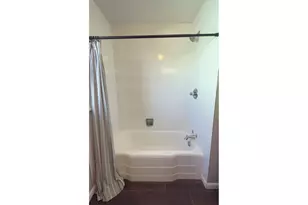 627 W Marine Dr, Astoria, OR 97103 - Photo 9