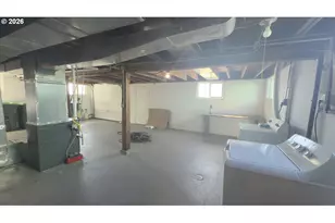 627 W Marine Dr, Astoria, OR 97103 - Photo 27