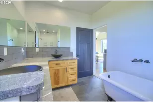 95660 Spirit Ridge Rd, Gold Beach, OR 97444 - Photo 19