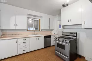 604 Bluff Ave, Klickitat, WA 98628 - Photo 3