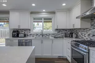 5855 SW 166th Ct, Beaverton, OR 97007 - Photo 5
