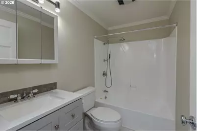 5855 SW 166th Ct, Beaverton, OR 97007 - Photo 9