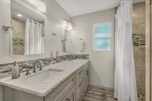 6904 NE 70th St, Vancouver, WA 98661 - Photo 13