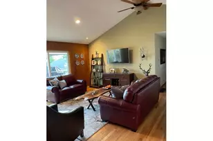 6904 NE 70th St, Vancouver, WA 98661 - Photo 3