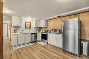 6904 NE 70th St, Vancouver, WA 98661 - Photo 19