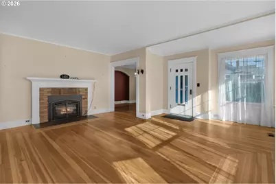 1495 6th St, Astoria, OR 97103 - Photo 5