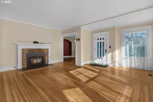 1495 6th St, Astoria, OR 97103 - Photo 5