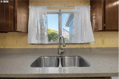 1495 6th St, Astoria, OR 97103 - Photo 19