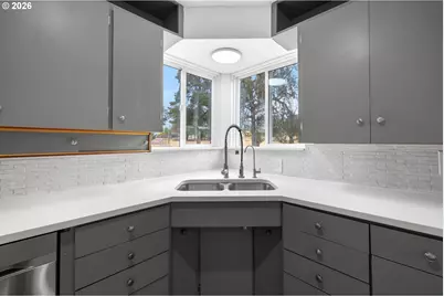 35300 SE Gunderson Rd, Sandy, OR 97055 - Photo 9