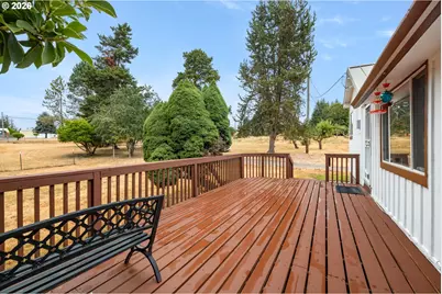 35300 SE Gunderson Rd, Sandy, OR 97055 - Photo 5
