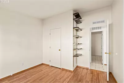 4055 Royal Ave #107, Eugene, OR 97402 - Photo 25