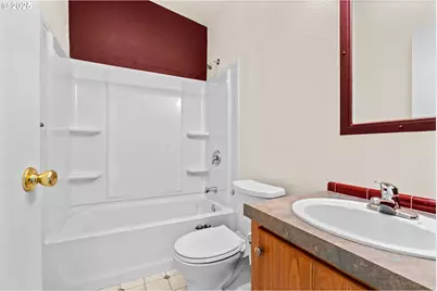 4055 Royal Ave #107, Eugene, OR 97402 - Photo 29