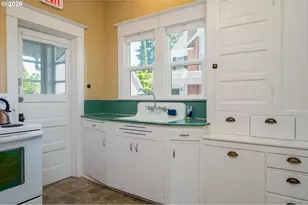 809 NE Evans St, McMinnville, OR 97128 - Photo 27