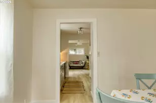 1606 SE 148th Ave, Portland, OR 97233 - Photo 7