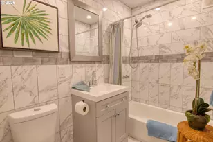 1606 SE 148th Ave, Portland, OR 97233 - Photo 27