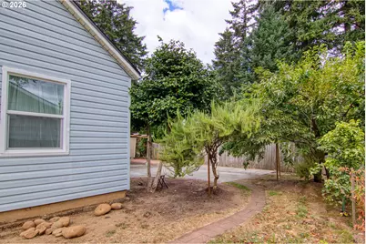 1606 SE 148th Ave, Portland, OR 97233 - Photo 21