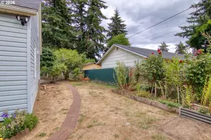 1606 SE 148th Ave, Portland, OR 97233 - Photo 31