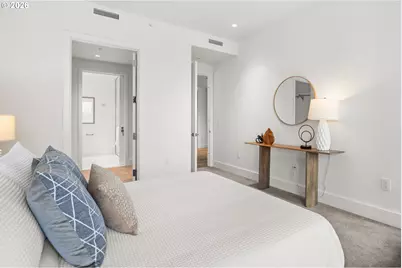 550 SW 10th Ave #2802, Portland, OR 97205 - Photo 29